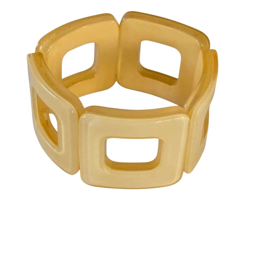 Vintage-Style Butterscotch Resin Stretch Bracelet Geometric Wide Cuff